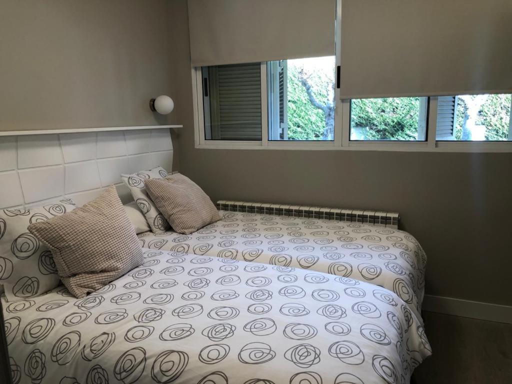 Castellana Jardin 1 Y 2 Parking Y Piscina Gratis!! Apartment Burgos